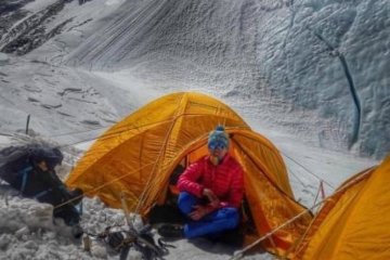 Вперше Еверест підкорила українська жінка