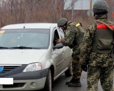 У зоні АТО введуть електронні перепустки