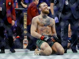 Конор Макгрегор достроково переміг Дональда Серроне на UFC 246, MMA Fighting