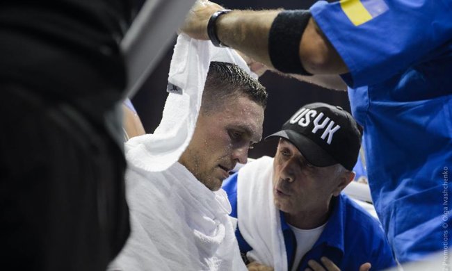 Анатолій Ломаченко готував Олександра Усика до фінального бою WBSS
