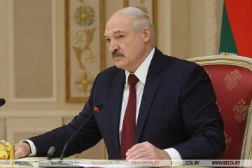 Александр Лукашенко на пресс-конференции, скрин