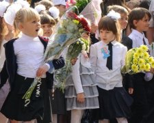 Перший дзвоник в Україні: якого числа почнеться навчальний рік