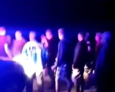 На Ровенщине два села бились двое суток подряд, скрин с видео