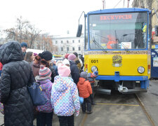 Осінні канікули перетворяться на казку: маленьких киян запрошують покататися на незвичайному трамваї