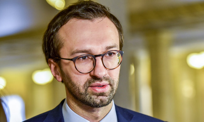 Лещенко феєрично перевів стрілки зі своєї квартири на апартаменти Ахметова у Лондоні