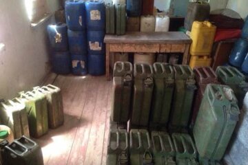 СБУ задержала 22 грузовика с товарами для боевиков
