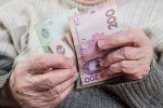 Більше 10 тис. грн: пенсіонерам розповіли, скільки в Україні "щасливчиків"