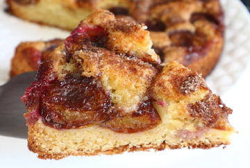 Сливовый пирог, кадр из видео