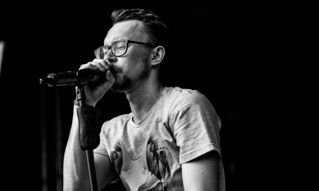 "Шо там у хохлов": скандальний репер спалив Кремль і зняв це на відео