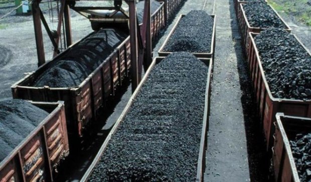 Поставка угля в Украину приостановлена