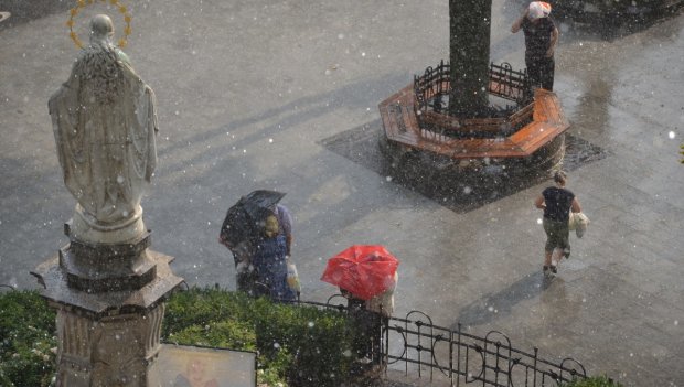 Погода у Львові на 4 червня: стихія перетворить життя львів’ян на справжню катастрофу