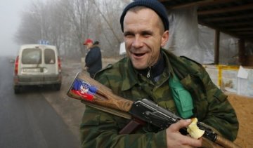 Главари боевиков придумали, как нажиться на пьянстве подопечных