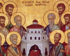 Собор 12 апостолів: історія і традиції свята християн