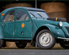 Citroen 2CV Sahara, скриншот: Artcurial