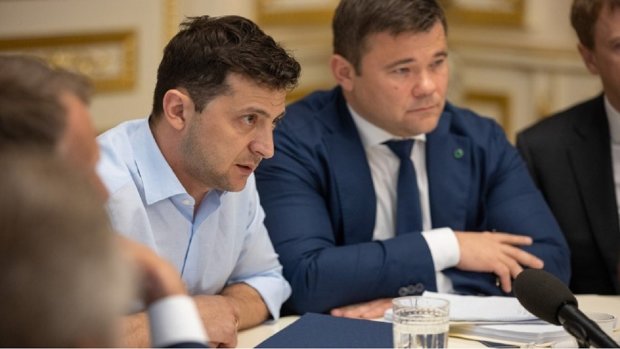 Глава Администрации Богдан официально наставил Зеленскому рога: фотодоказательство