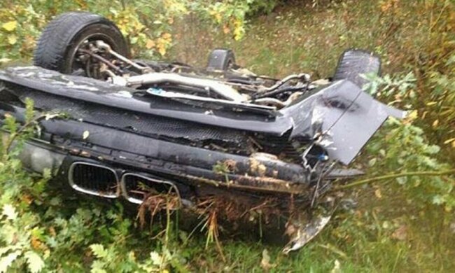 Після страшної ДТП водій BMW залишився неушкодженим (фото)