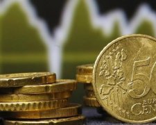Євро дорожчає через транш МВФ