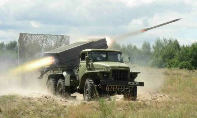 Террористы 28 раз нарушали режим тишины и применяли "Грады"