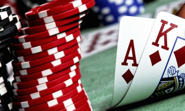 Гральний бізнес "годує" українських силовиків 