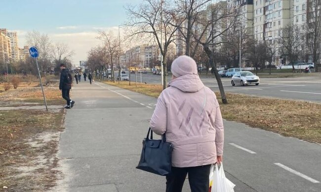 Пенсионерка, фото: Знай.ua