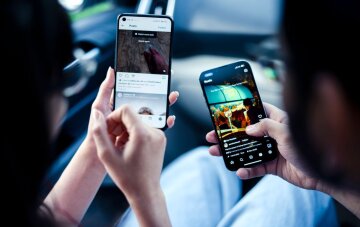 iPhone та Android смартфони