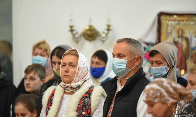 Церква - фото Свято-Михайлівський Золотоверхий монастир