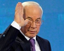 Живи на одну пенсию: Азаров попал под санкции США
