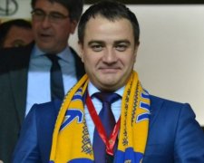 Президент ФФУ поздравил украинских болельщиков с Пасхой