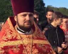 Проститутки ограбили священника после его смерти
