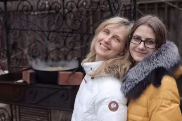 Хотела все и сразу: дочь сотрудницы "Роснефти" осудили на 16 лет за убийство собственной семьи