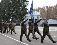 Горло перерізане: в каналізації знайшли тіло українського військового