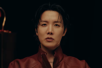 Чон Хосок (J-Hope), кадр з інтерв'ю