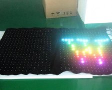 Корейські вчені показали вбудований в одяг OLED-дисплей