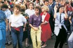 дівчата з 90-их, фото з вільних джерел