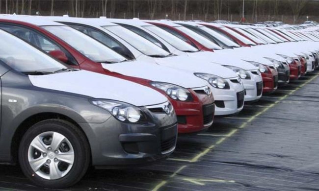 Оператори авторинку у жовтні продали рекордну кількість авто за 2015 рік