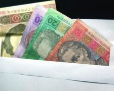 Осенью подорожают фрукты и хлеб