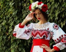 Сильні, бо разом: українці всього світу позують у вишиванках