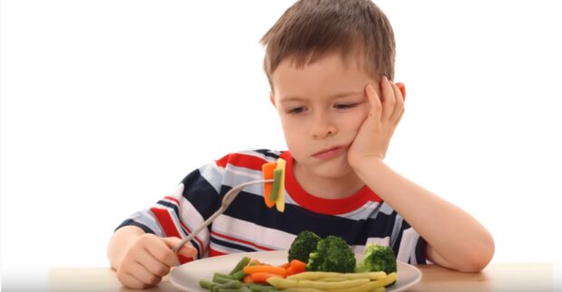 Если ребенок плохо ест: что делать и чего не делать - Клиника 9