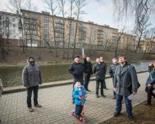 Подарунки з неба звалились на окупований Донецьк