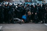 По стопам Беркута? "Слуги народа" прикрылись силовиками, - под Радой назревает новый Майдан