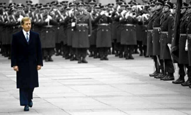 Акція "коротких штанів" змінила моду в усьому світі (відео)