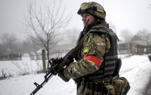 Ценой жизни: героическое спасение ребенка украинским воином поразило сеть