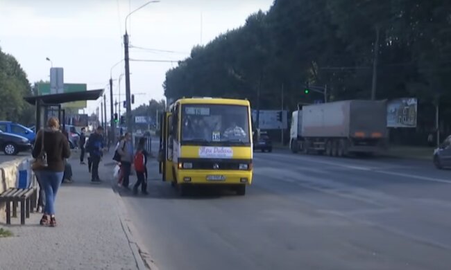 "Червоний" Тернопіль закрили на жорсткий карантин після виборів