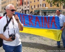 Українці Італії протестують проти зустрічі Путіна і Папи