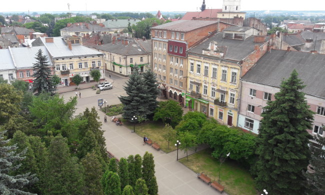 Львівський "самурай" зробив собі харакірі: обережно, відео не для слабкодухих