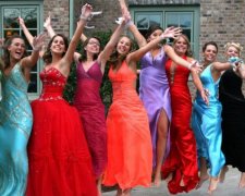 У мережі розшукують незвичайну тернопільську випускницю