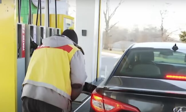 АЗС. Фото: скрін youtube