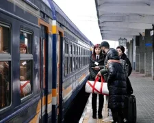 Приміський поїзд Укрзалізниці