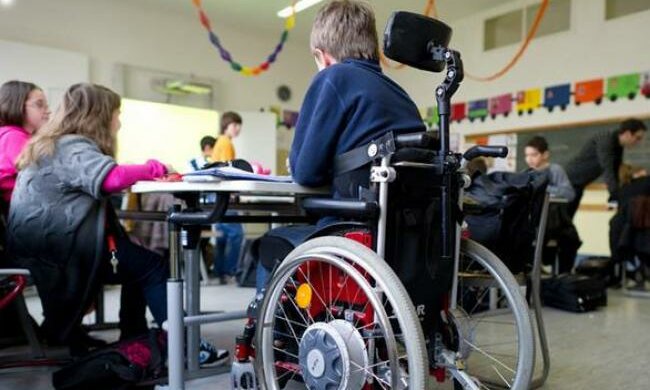Инклюзивное образование: в Украине изменили зачисление детей в учебные заведения