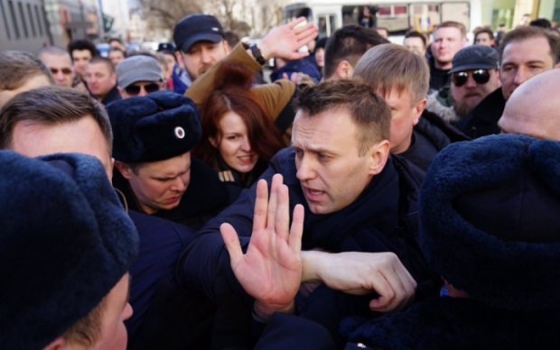 Європарламент вимагає терміново звільнити Навального